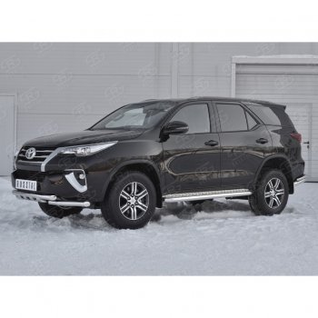 28 799 р. Защита переднего бампера (Ø63 мм с клыками, нержавейка) SLITKOFF Toyota Fortuner AN160 дорестайлинг (2015-2020)  с доставкой в г. Горно‑Алтайск. Увеличить фотографию 2