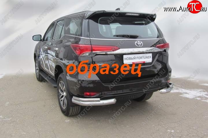 13 649 р. Уголки d76+d42 двойные  Toyota Fortuner  AN160 (2015-2020) дорестайлинг (Цвет: серебристый)  с доставкой в г. Горно‑Алтайск