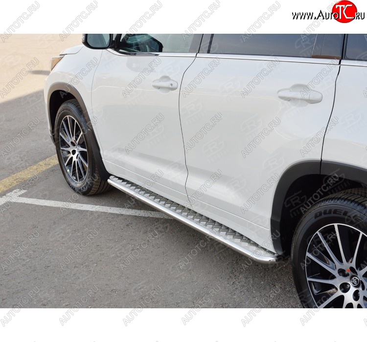 23 799 р. Широкая защита порогов с трубой диаметром 42 мм SLITKOFF v2  Toyota Highlander  XU50 (2013-2017) дорестайлинг  с доставкой в г. Горно‑Алтайск