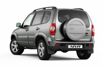 Чехол запасного колеса Bertone Chevrolet Niva 2123 рестайлинг (2009-2020)  (Неокрашенный)