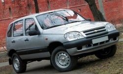 2 499 р. Накладки на двери (молдинги) Стандарт Chevrolet Niva 2123 дорестайлинг (2002-2008) (Неокрашенные)  с доставкой в г. Горно‑Алтайск. Увеличить фотографию 2