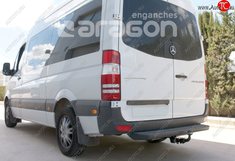 22 699 р. Фаркоп Aragon. (шар S) Mercedes-Benz Sprinter W910 (2018-2025)  с доставкой в г. Горно‑Алтайск